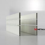 Планкен для забора 190 mm RAL 9002 – покрытие матовое, толщина 0,45 мм в Казани | фото 1